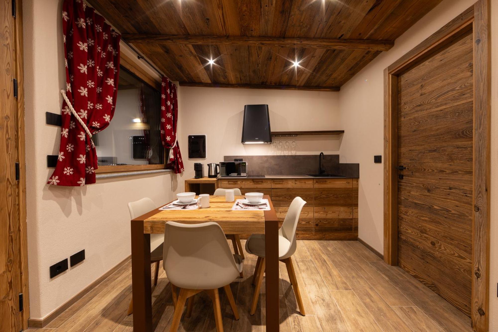 Les Reves Des Montagnards, Appartements De Charme Torgnon Dış mekan fotoğraf